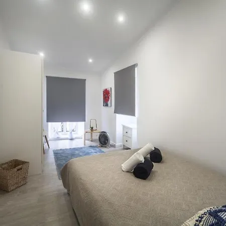 Anco 56 - Cozy Retreat With Terrace Ponta Delgada