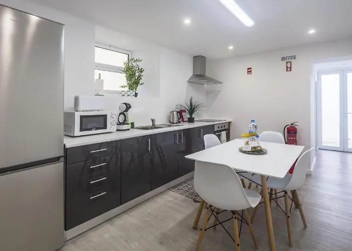 Anco 56 - Cozy Retreat With Terrace 4* ポンタ・デルガダ