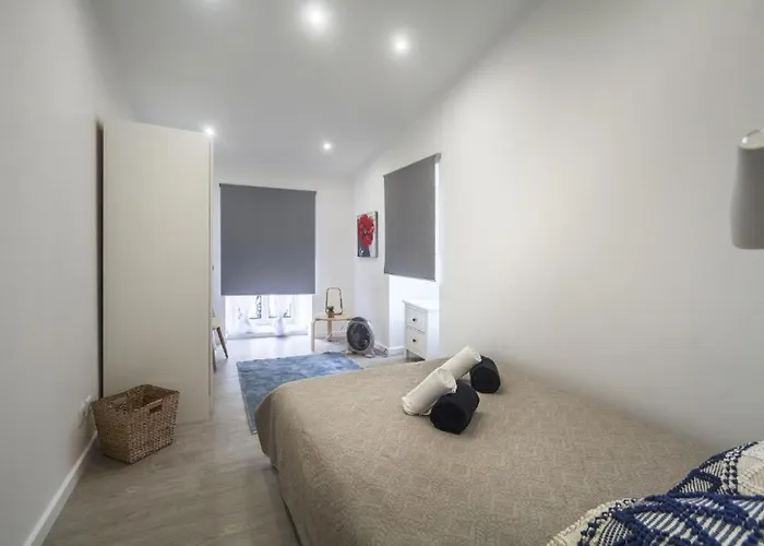 Anco 56 - Cozy Retreat With Terrace ポンタ・デルガダ