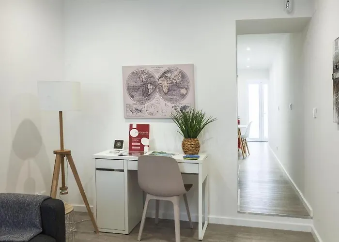 Anco 56 - Cozy Retreat With Terrace 4* ポンタ・デルガダ